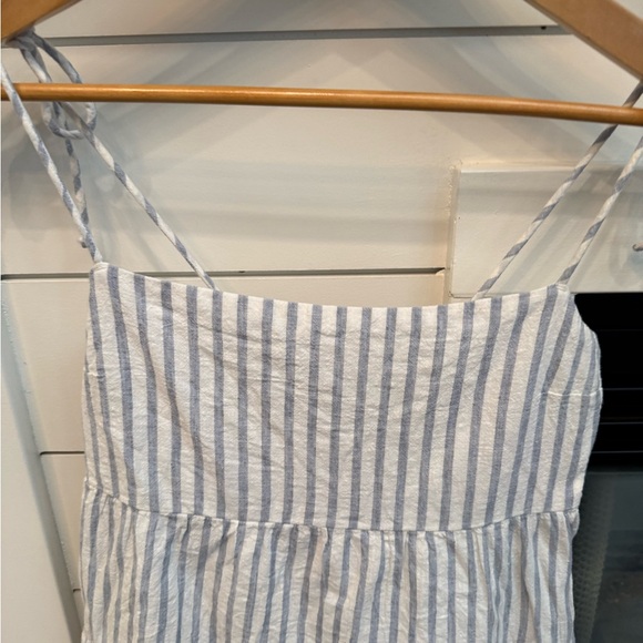 Abercrombie & Fitch women’s light Blue & White Striped Dress with Tie Straps - Picture 7 of 17
